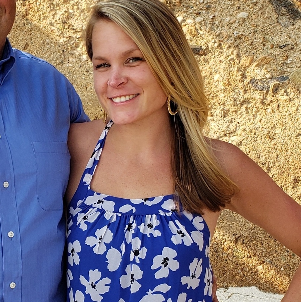 Meet your Posher, Kelly